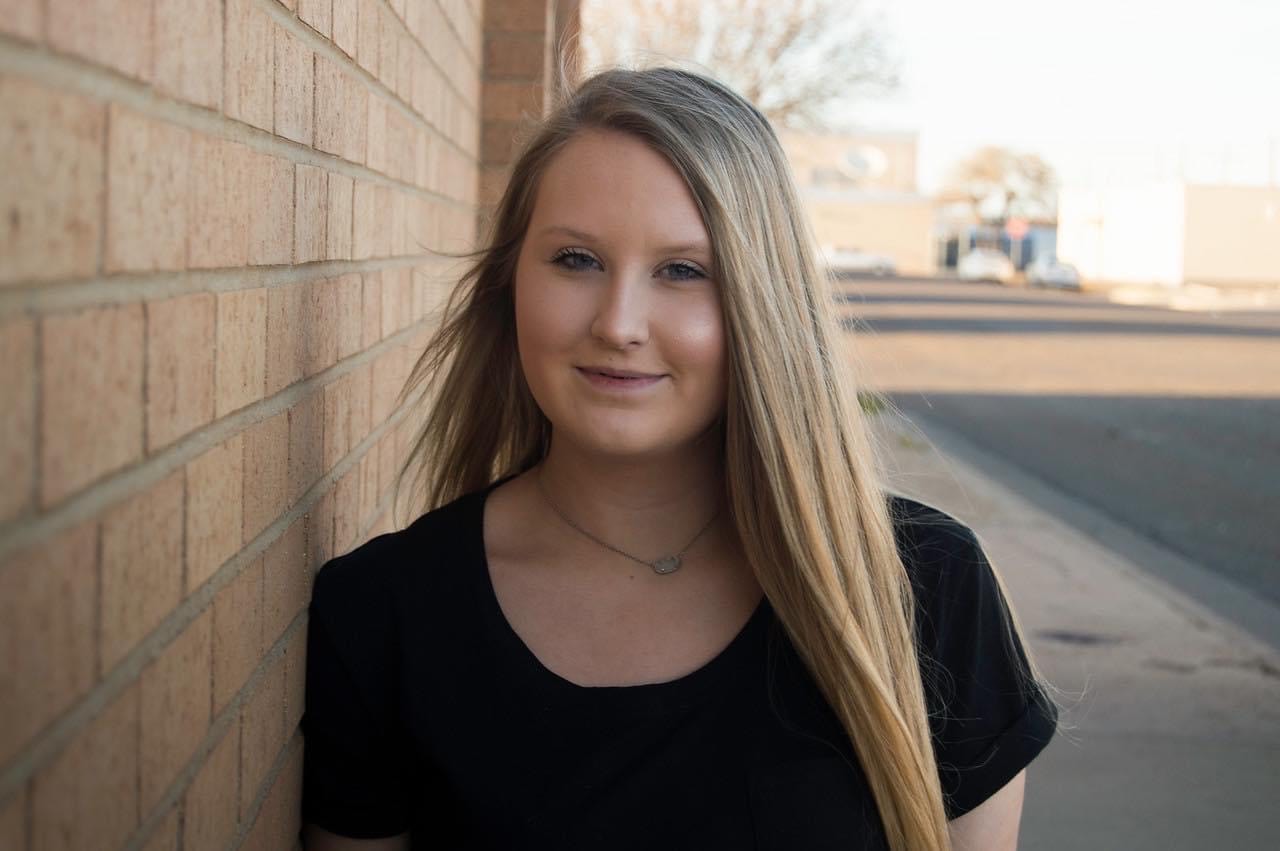 Robyn Taylor Profile 3 Brynne Pic